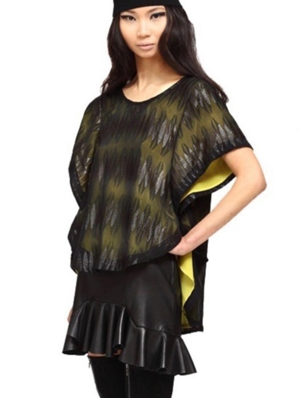 Vintage Primary New York Black Layered Flutter Sleeve Dagger
Tunic